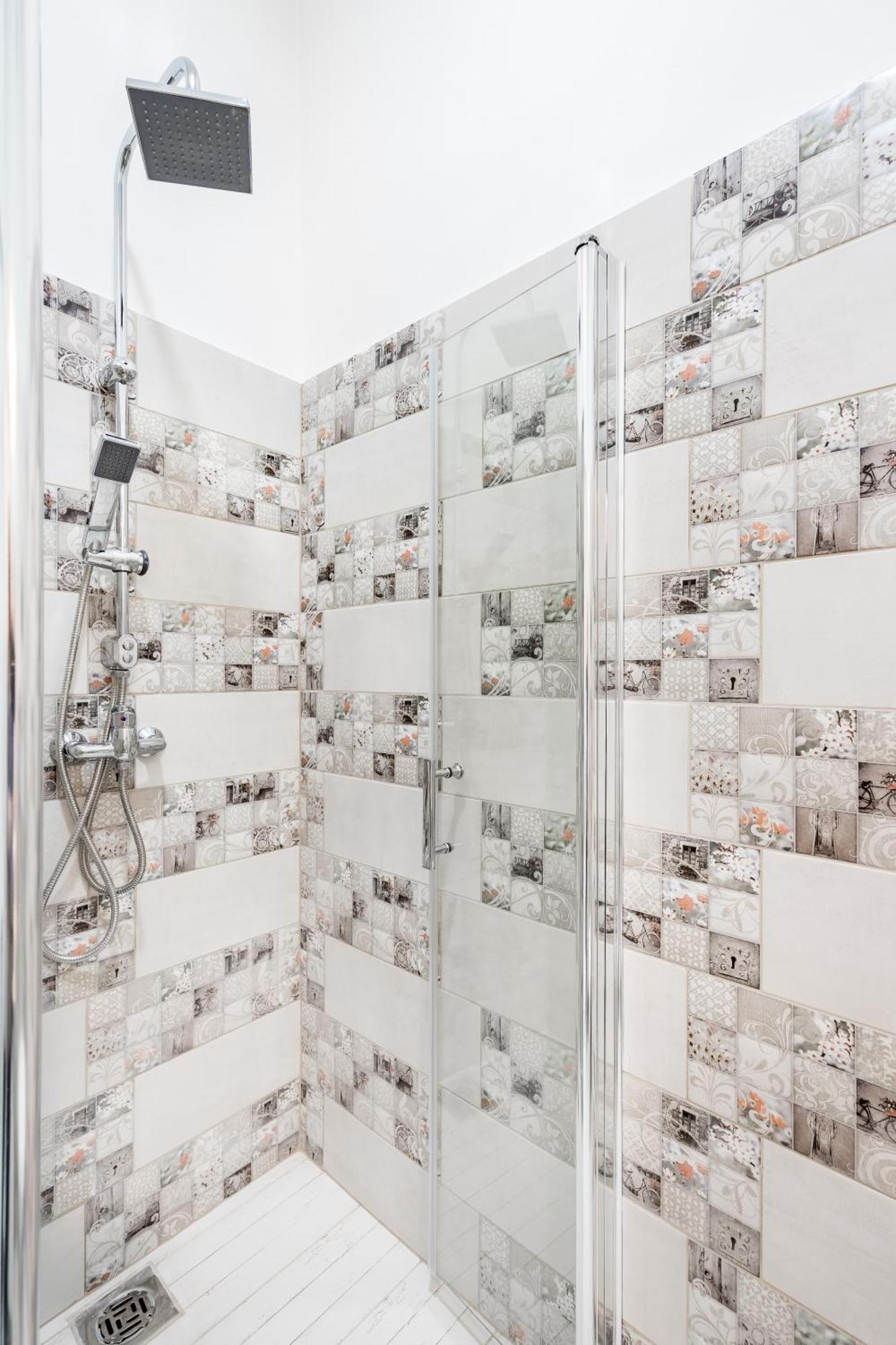 Cozy 2 Bedroom 2 Bathroom Apartment In The City Centre Budapest Luaran gambar